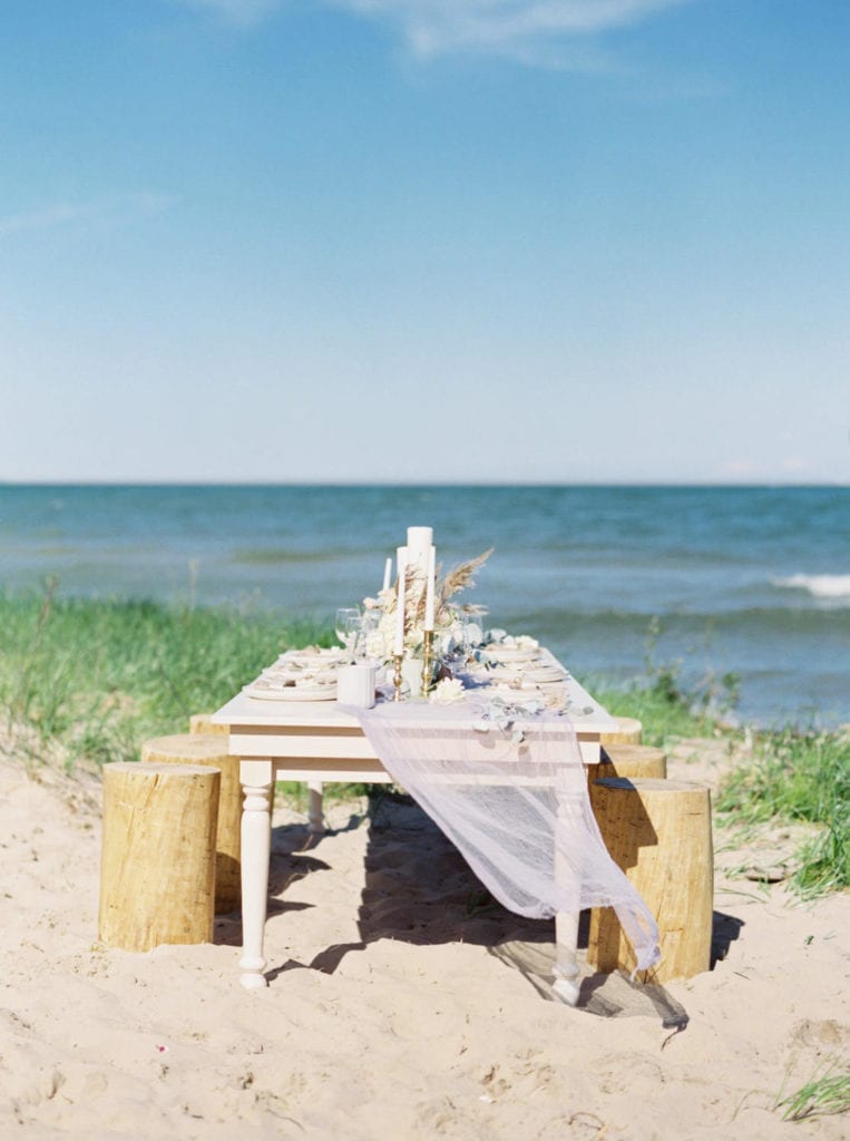 Beach wedding ideas in Sheboygan