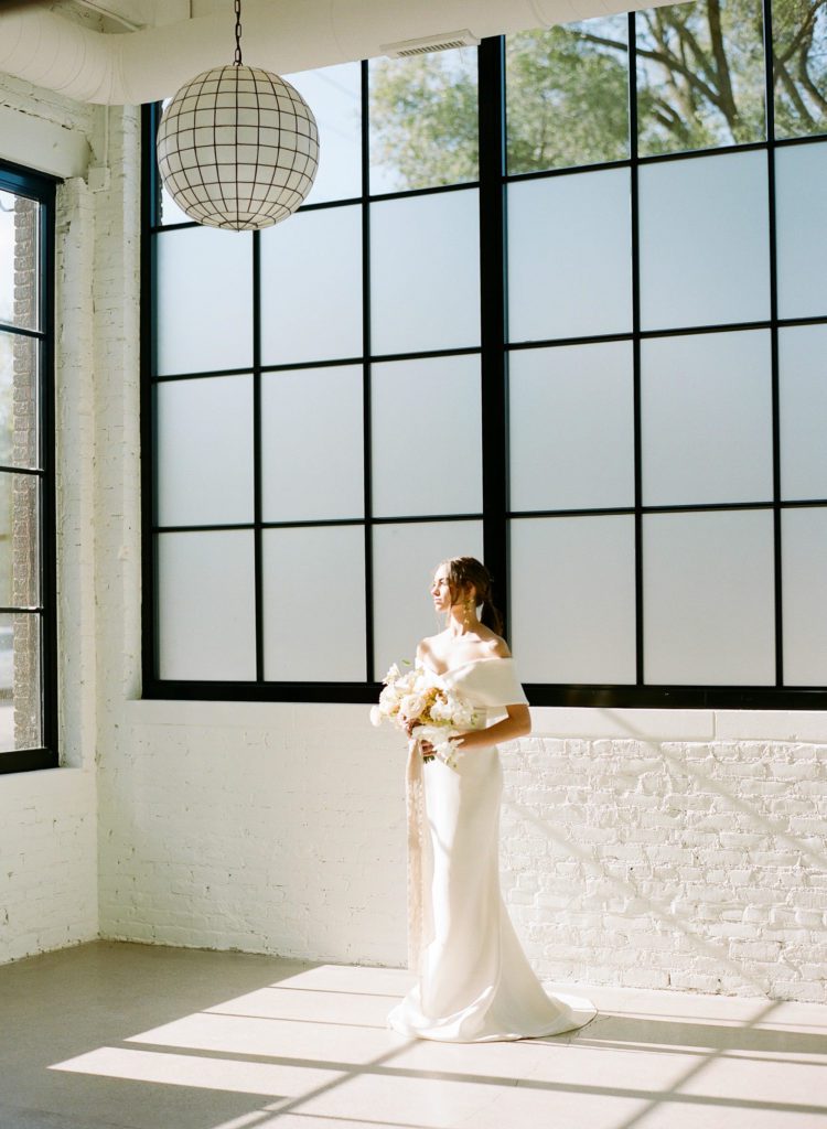 the whim wedding venue captured by Minneapolis wedding photographers