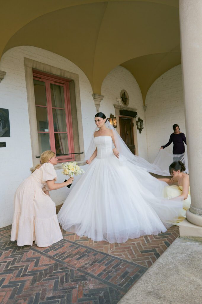 villa terrace getting ready